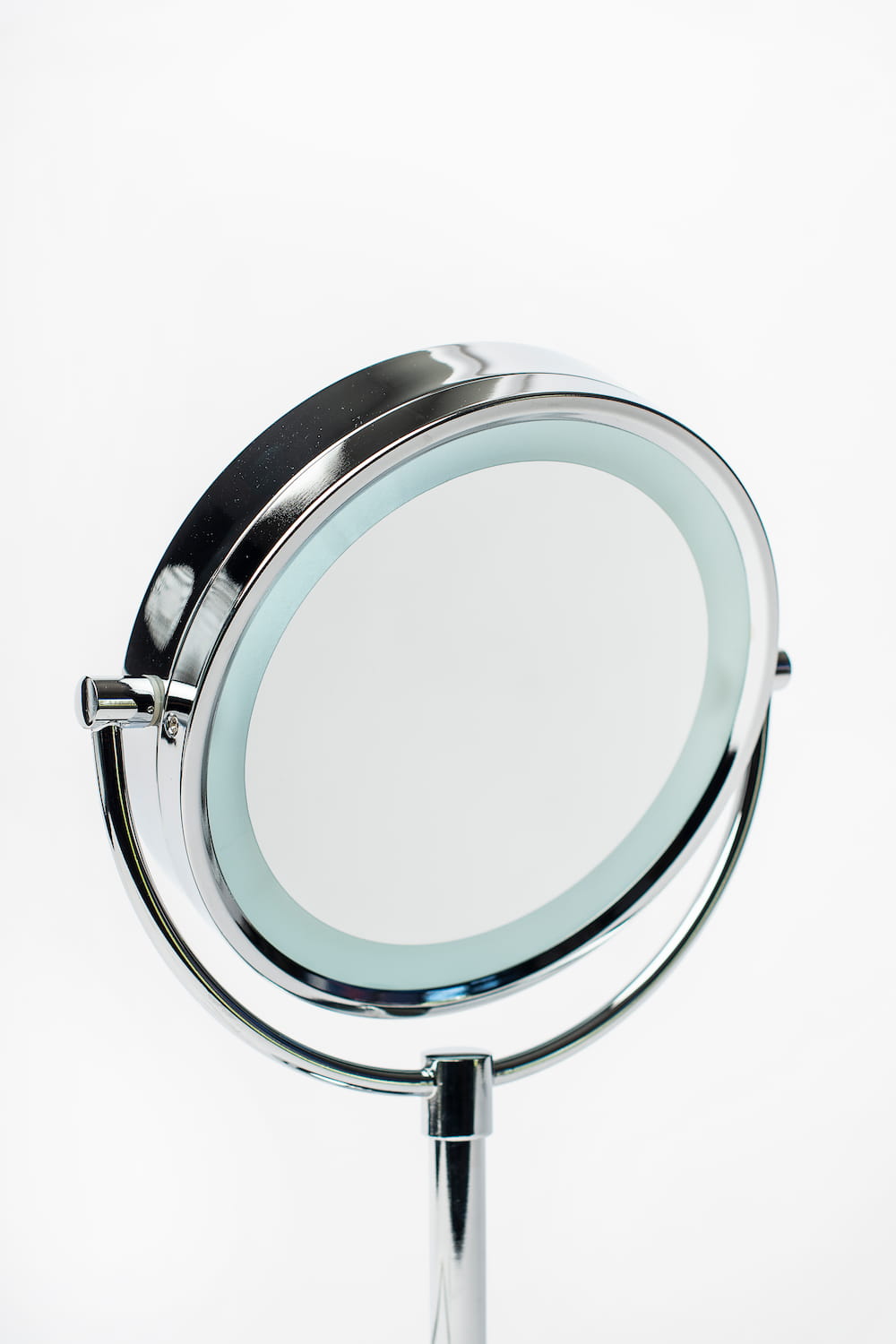 ESPEJO VANITY DE BASE CON LUZ CONAIR