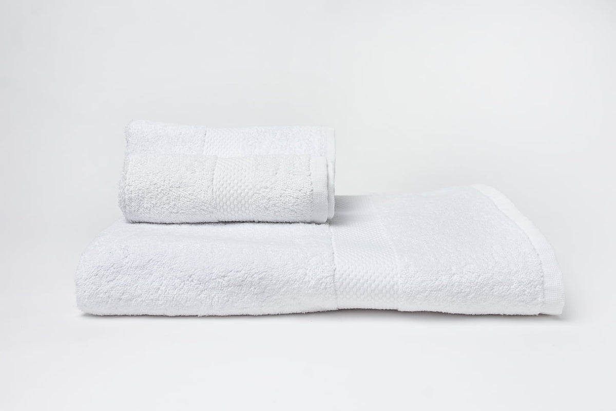 TOALLA MILAN CUERPO 28X58"| 71x147cm BLANCO 600gr